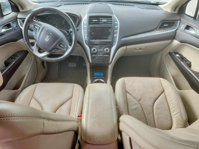 2017 LINCOLN MKC RESERVE 8