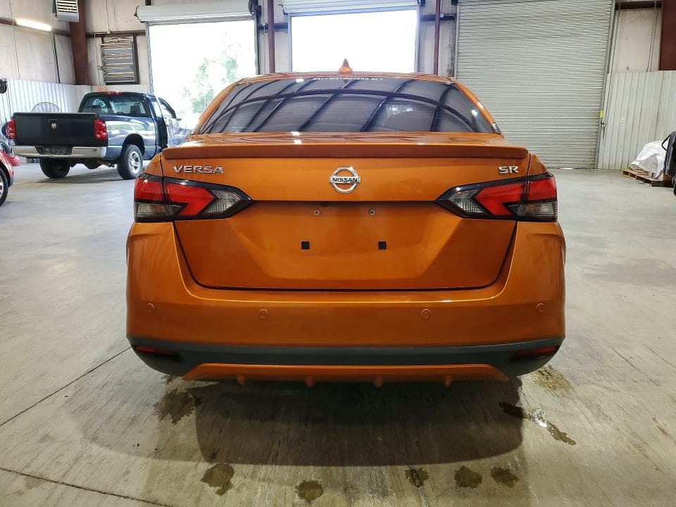 2022 NISSAN VERSA SR 6