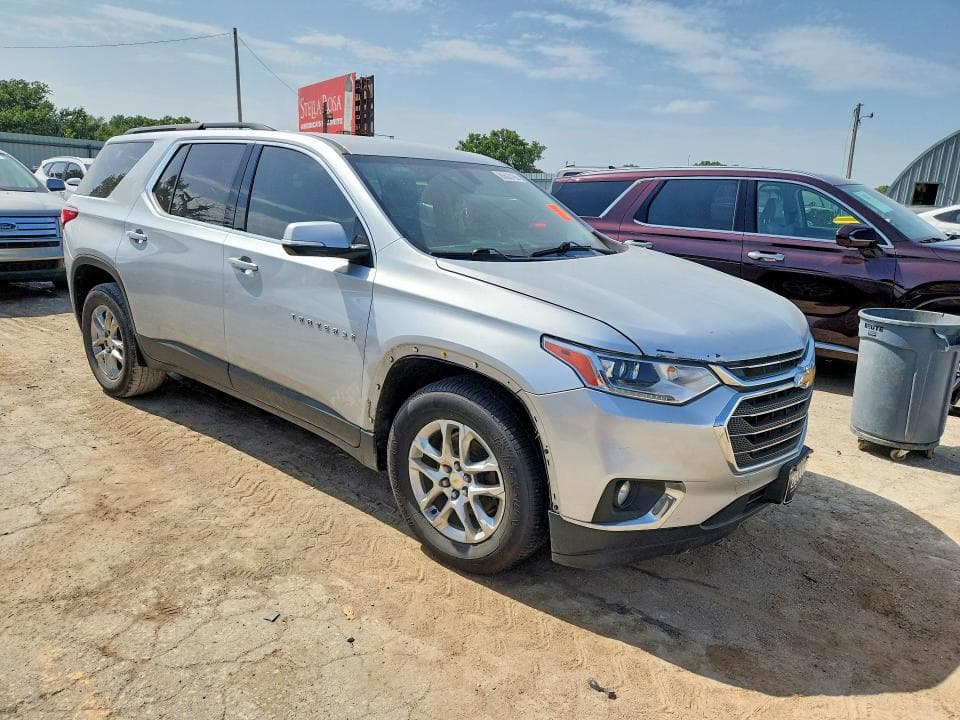 2020 CHEVROLET TRAVERSE LT 4