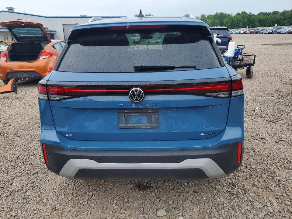 2025 VOLKSWAGEN TIGUAN SE 6