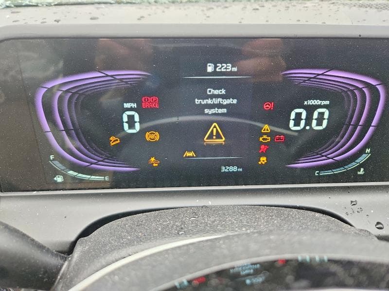 2025 KIA SELTOS S 9