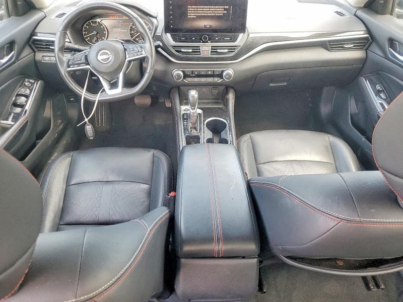 2024 NISSAN ALTIMA SR 8