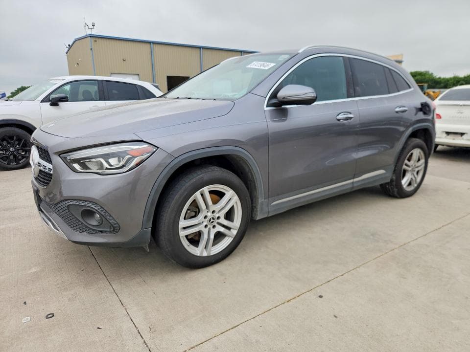 2021 MERCEDES-BENZ GLA-CLASS