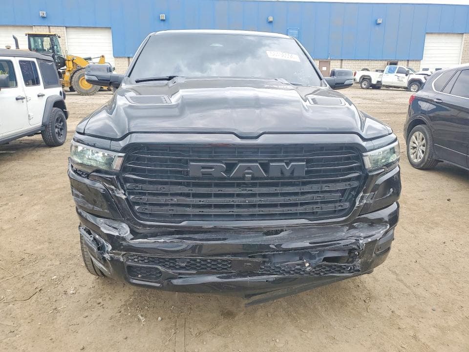 2025 RAM 1500 LARAMIE 5