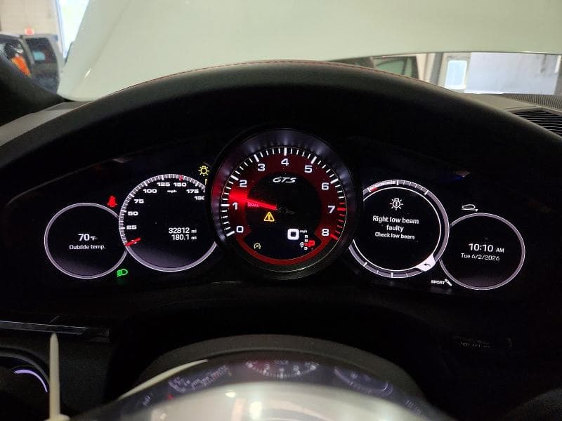 2023 PORSCHE CAYENNE GTS COUPE 9