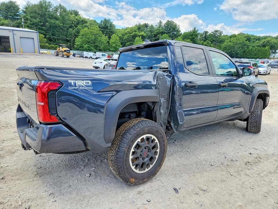 2024 TOYOTA TACOMA TRD OFF-ROAD 3
