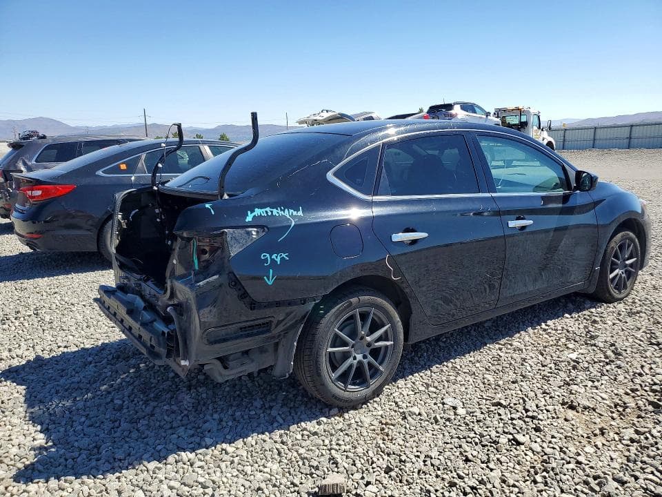 2017 NISSAN SENTRA S 3