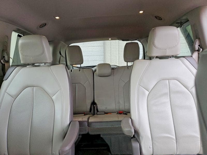 2017 CHRYSLER PACIFICA 10