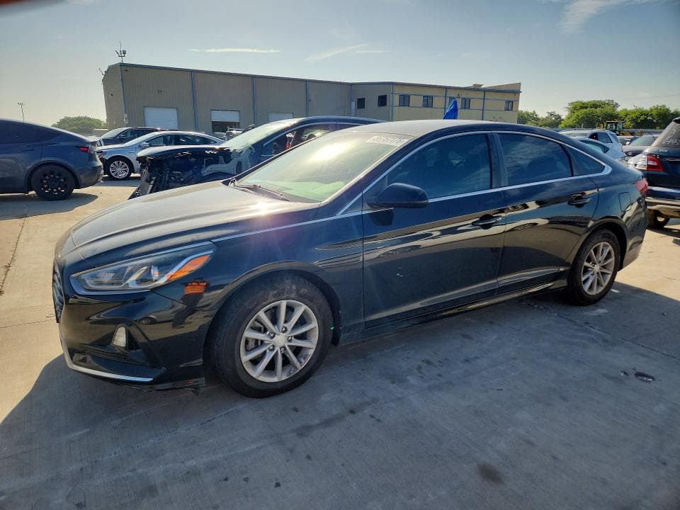 2019 HYUNDAI SONATA SE - 1
