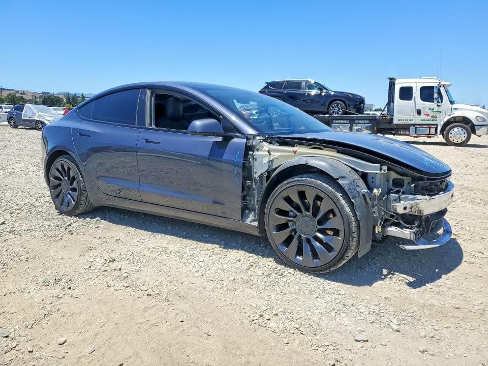 2023 TESLA MODEL 3 4