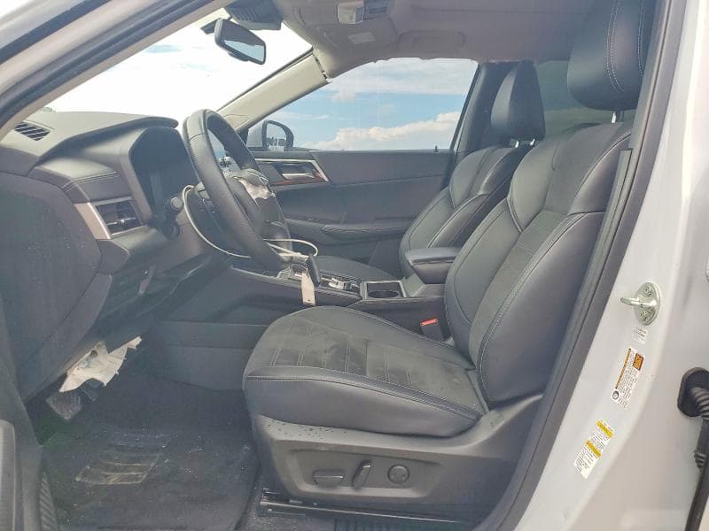 2024 MITSUBISHI OUTLANDER SE 7