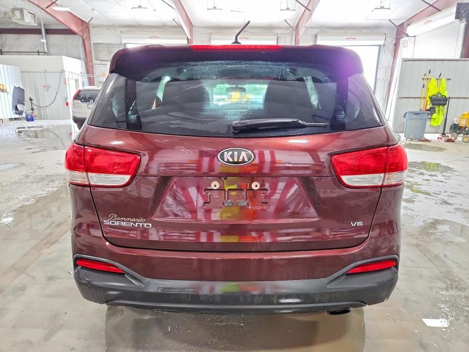 2017 KIA SORENTO LX V6 6
