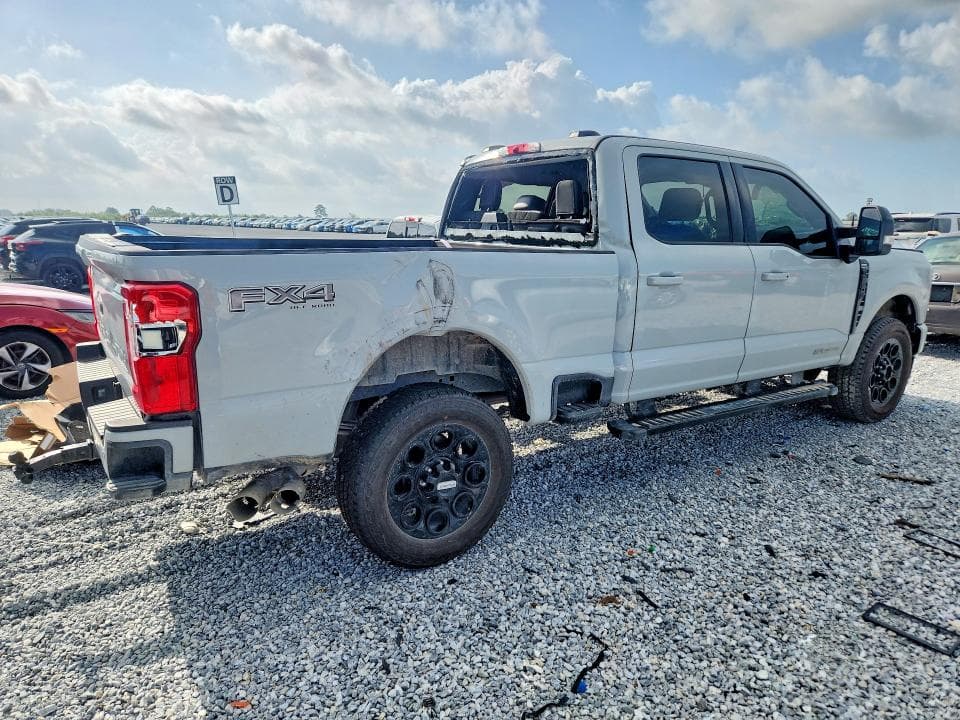 2025 FORD F250 SUPER DUTY 3