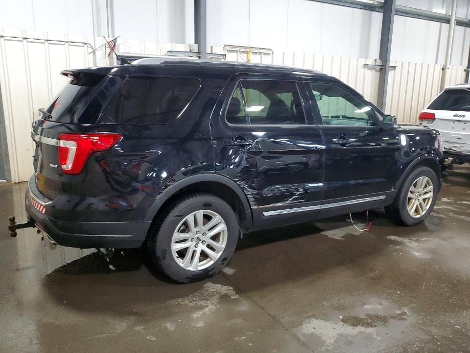 2018 FORD EXPLORER XLT 3