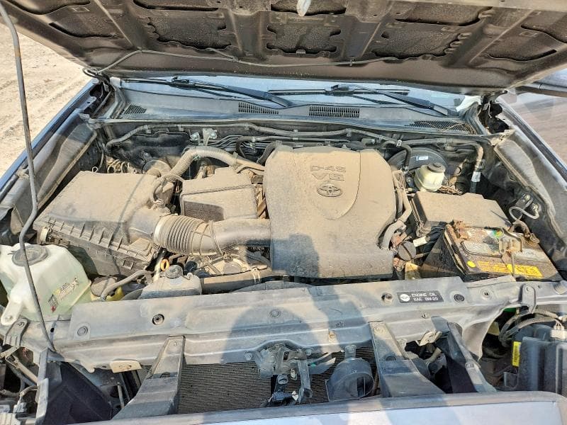 2017 TOYOTA TACOMA SR5 V6 11