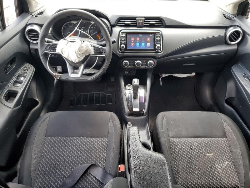 2020 NISSAN VERSA S 8