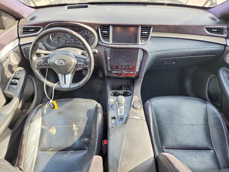 2019 INFINITI QX50 ESSENTIAL 8