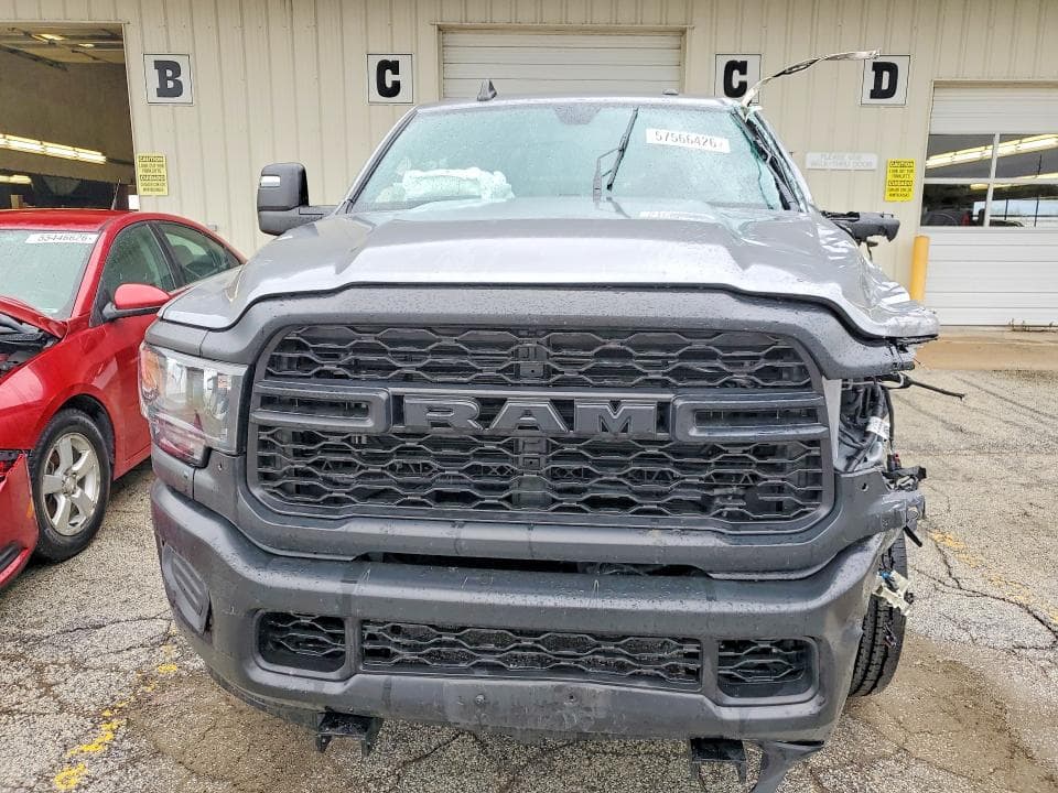 2024 RAM 2500 TRADESMAN 5
