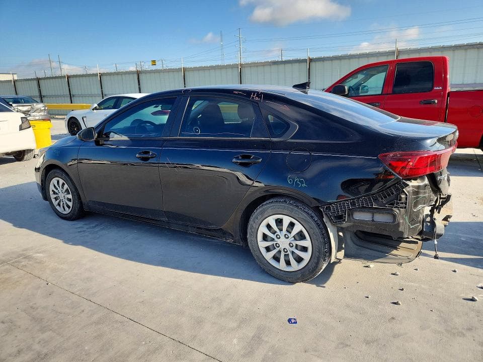 2021 KIA FORTE FE 2