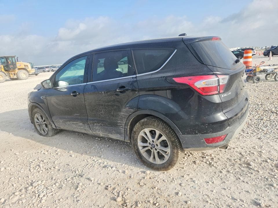 2017 FORD ESCAPE SE 2
