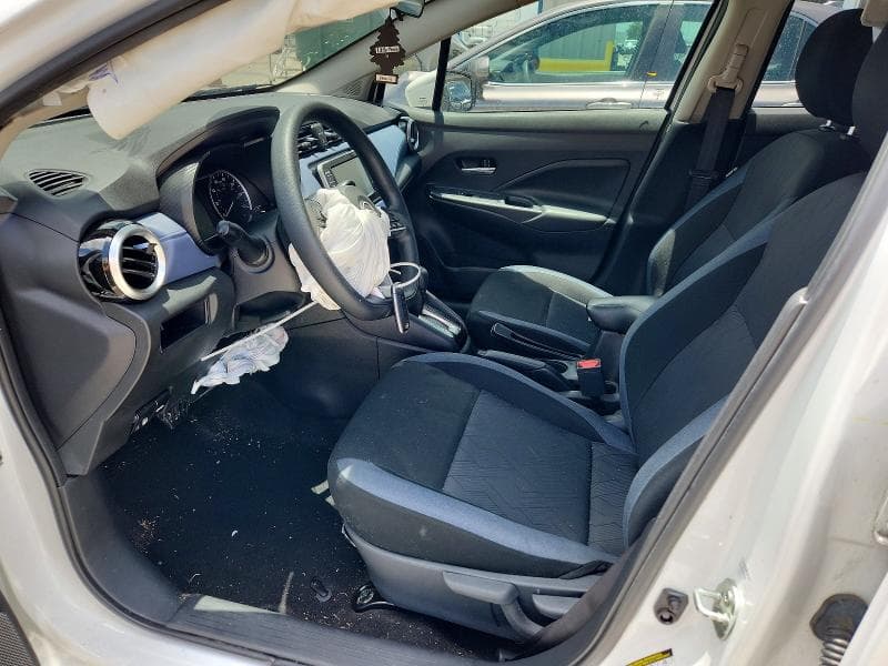 2024 NISSAN VERSA SV 7