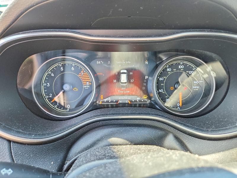 2019 JEEP CHEROKEE LIMITED 9