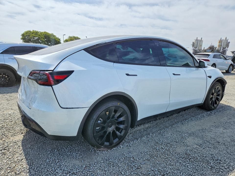 2022 TESLA MODEL Y 3