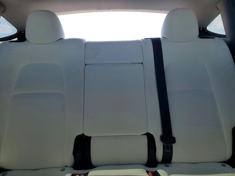 2022 TESLA MODEL Y 10