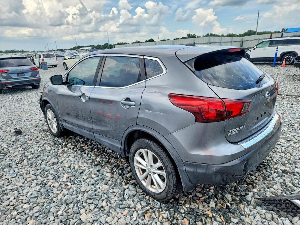 2017 NISSAN ROGUE SPORT S 2