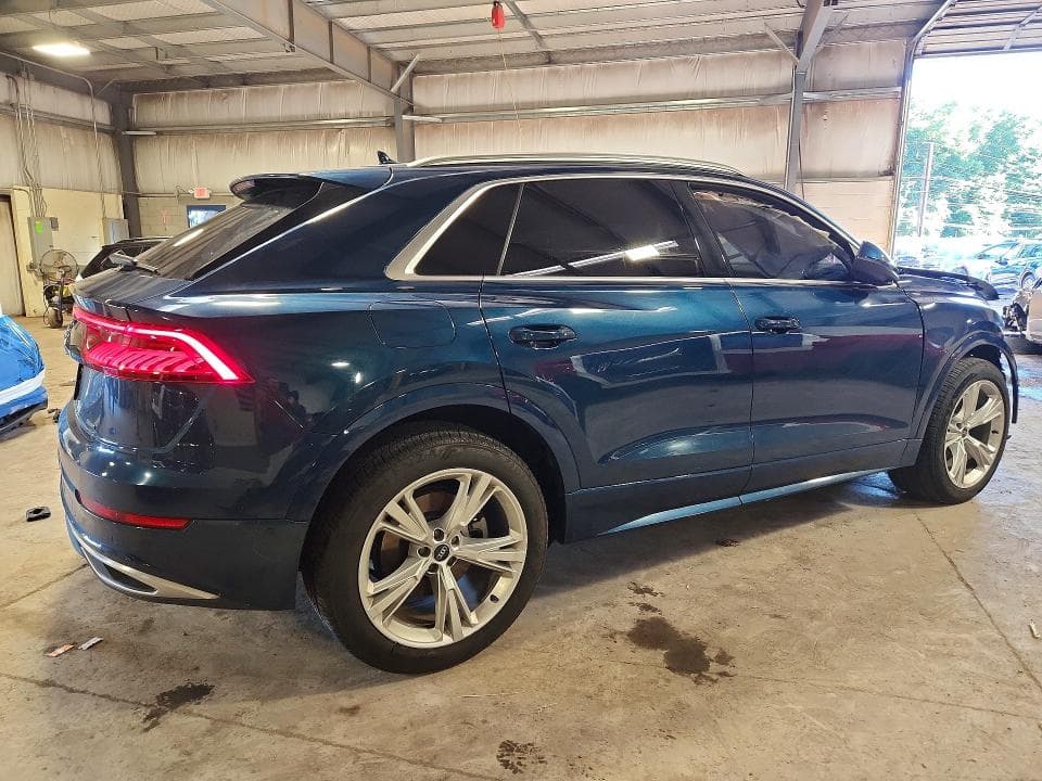 2021 AUDI Q8 PREMIUM PLUS 3