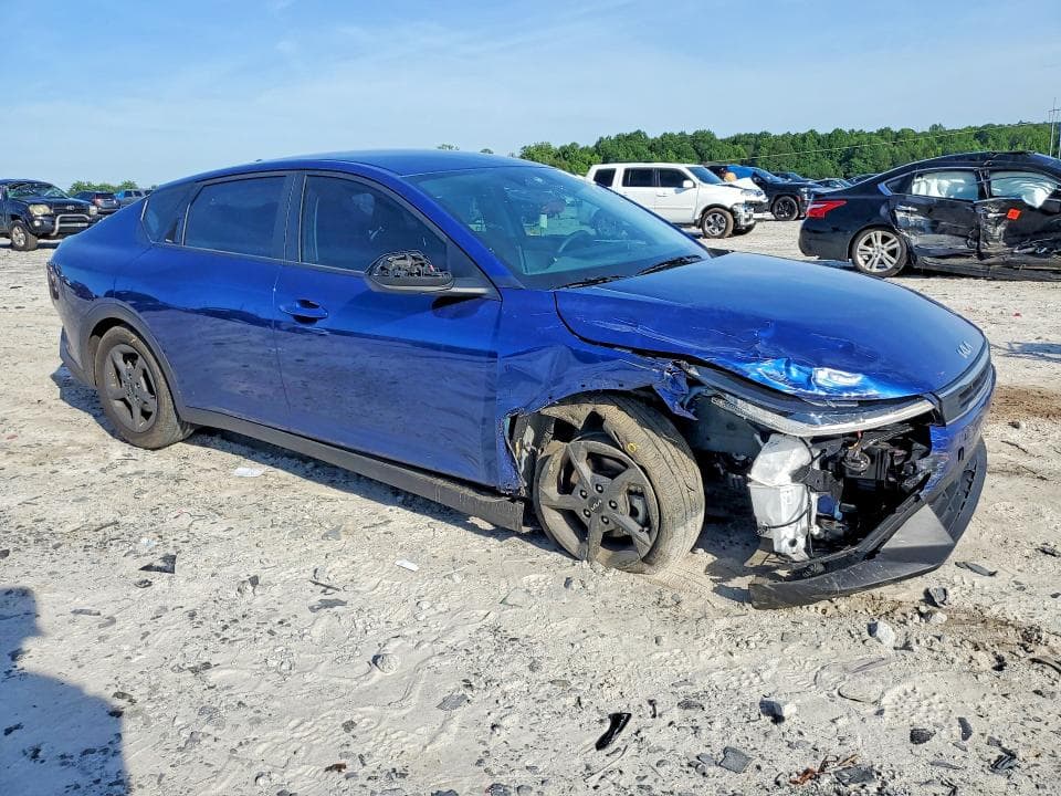 2025 KIA K4 LXS 4