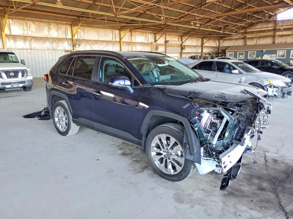 2025 TOYOTA RAV4 LIMITED 4