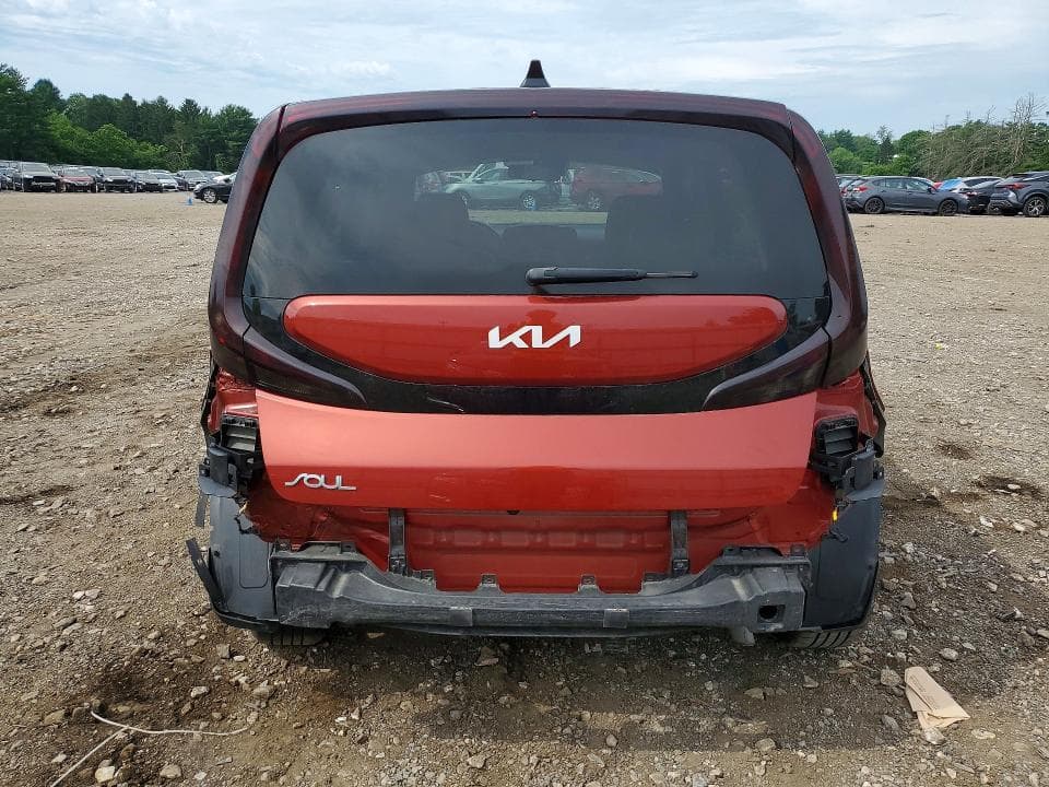 2022 KIA SOUL LX 6