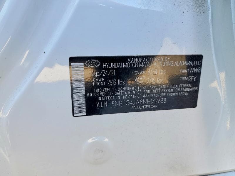 2022 HYUNDAI SONATA SE 12
