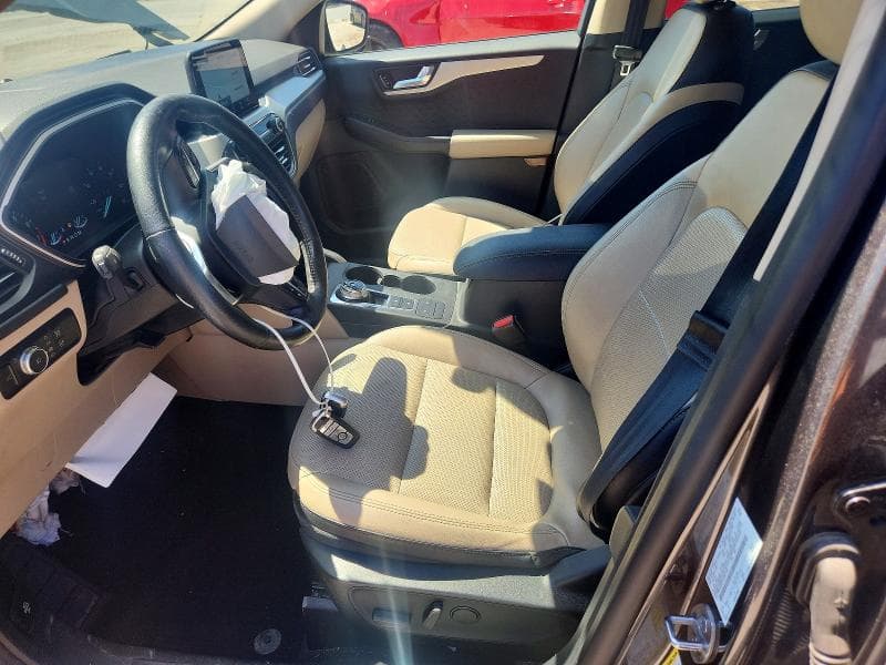 2020 FORD ESCAPE SEL 7