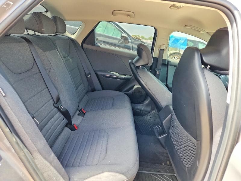 2025 KIA K4 EX 10