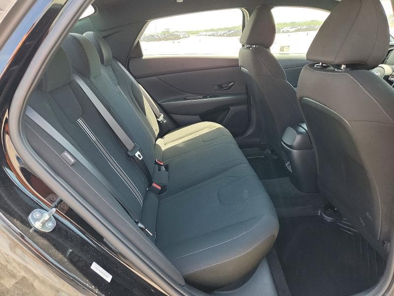 2025 HYUNDAI ELANTRA SEL SPORT 10