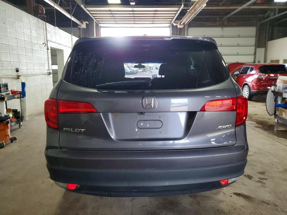 2017 HONDA PILOT EX 6