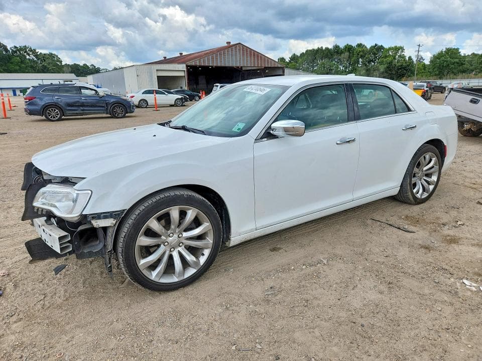 2018 CHRYSLER 300 LIMITED - 1