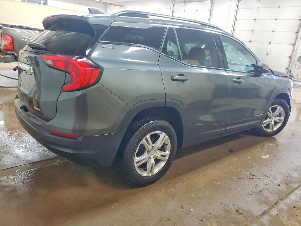 2020 GMC TERRAIN SLE 3