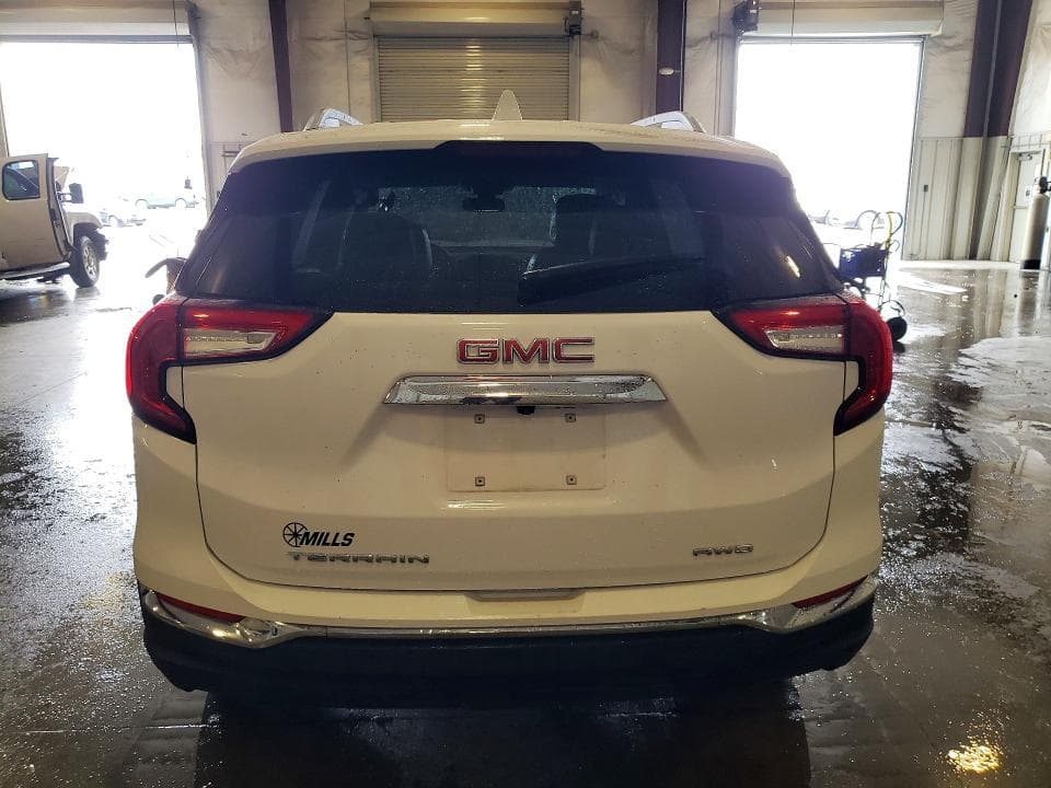 2023 GMC TERRAIN SLT 6