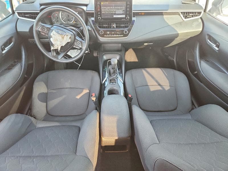 2021 TOYOTA COROLLA LE 8