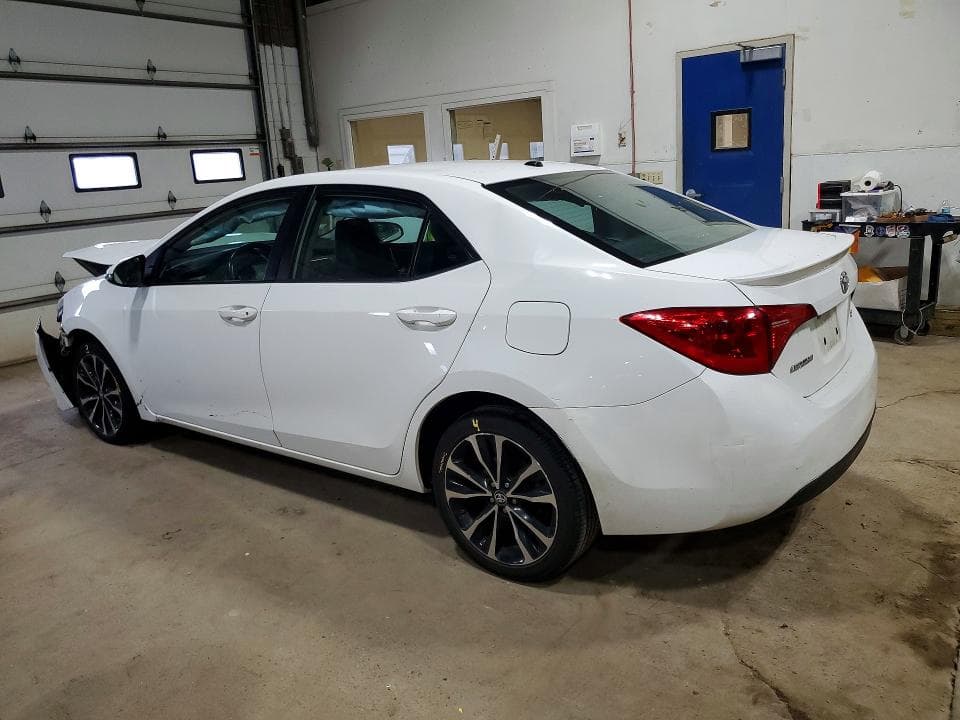 2017 TOYOTA COROLLA SE 2
