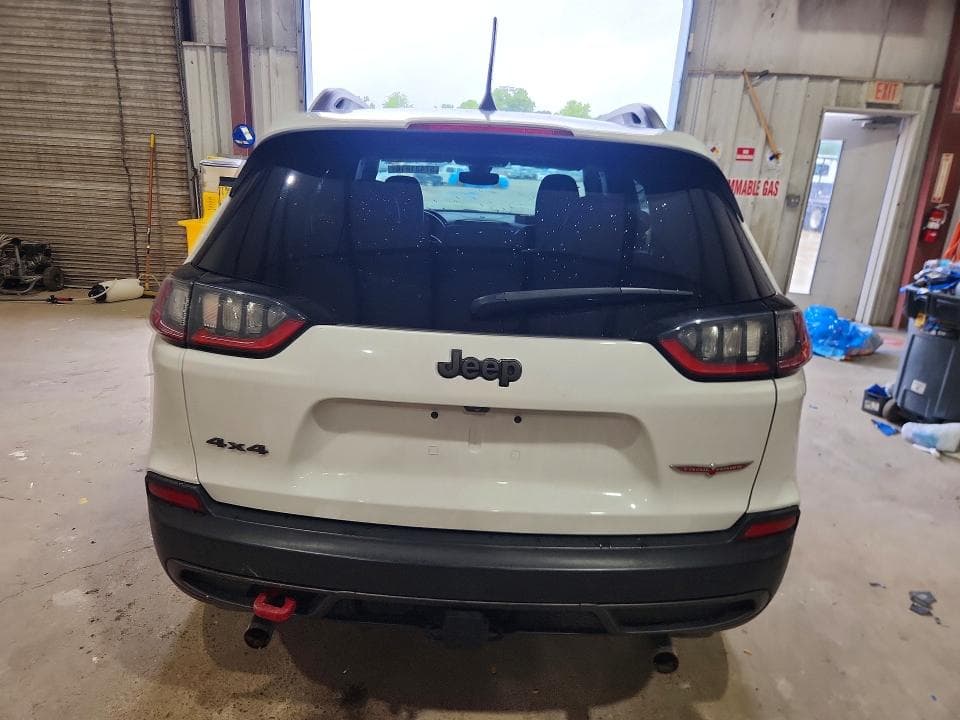 2020 JEEP CHEROKEE TRAILHAWK 6