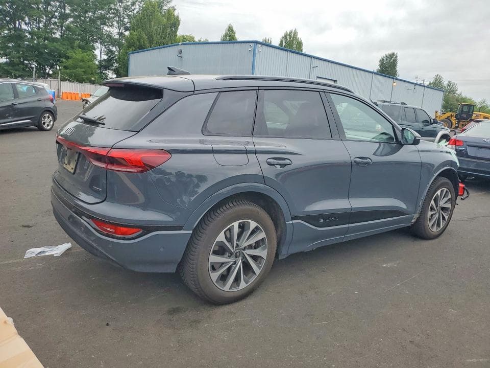 2025 AUDI Q6 E-TRON PREMIUM PLUS 3