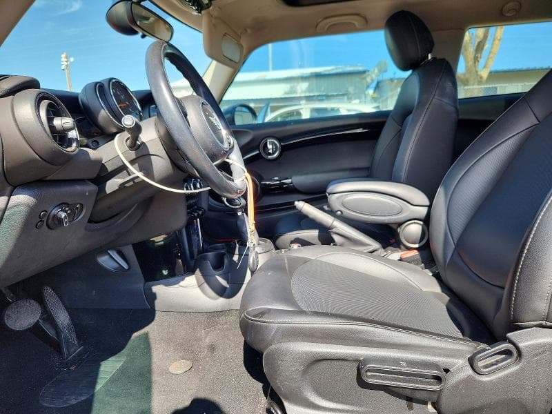 2019 MINI COOPER 7