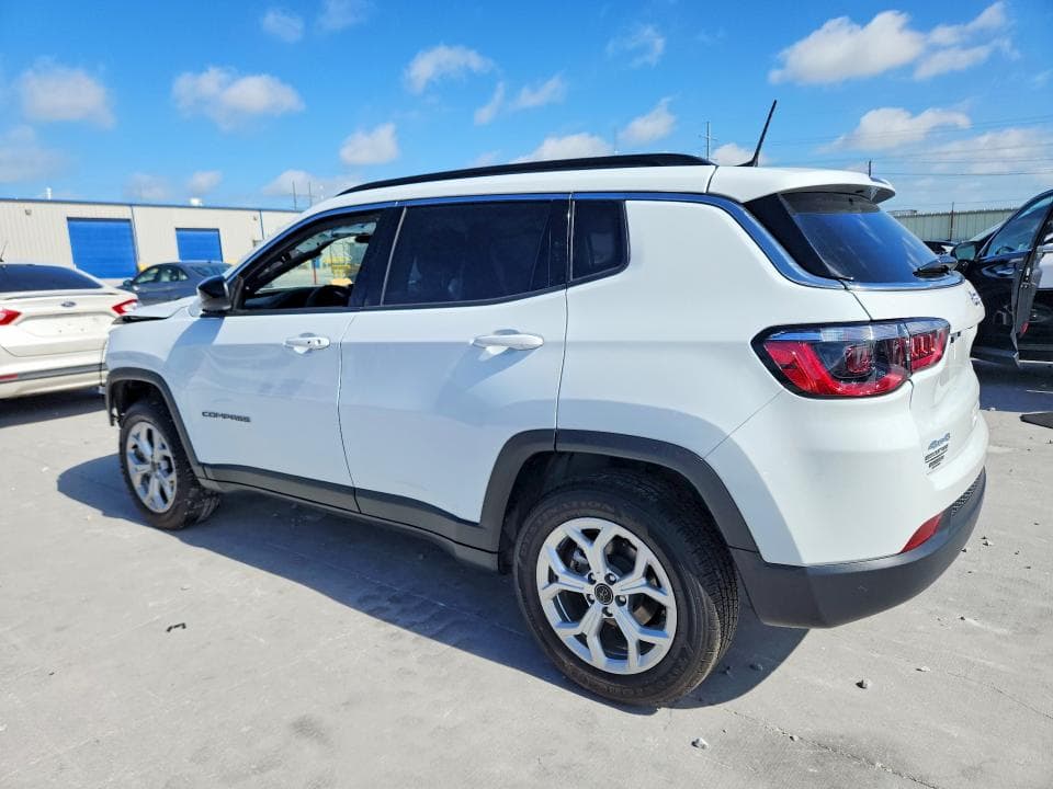 2025 JEEP COMPASS LATITUDE 2