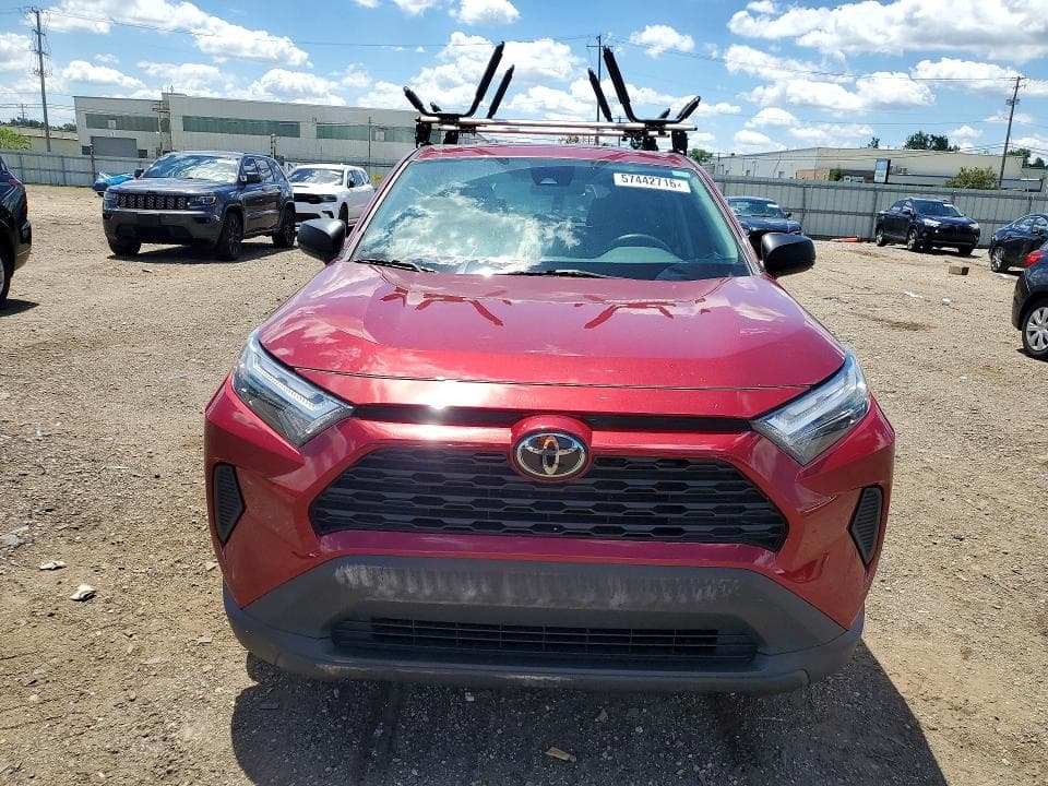 2024 TOYOTA RAV4 LE 5