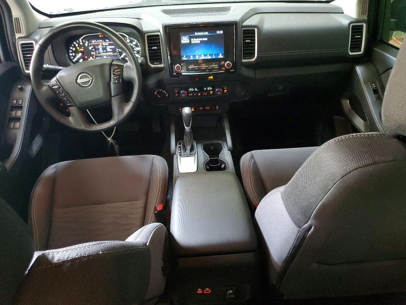2023 NISSAN FRONTIER SV 8
