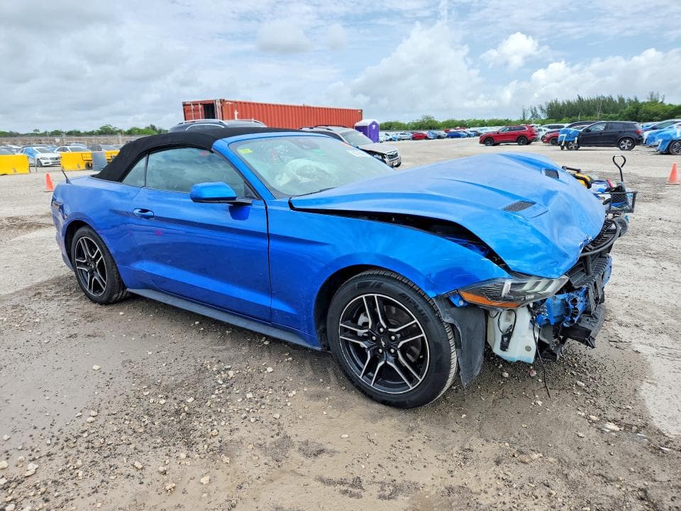 2021 FORD MUSTANG 4